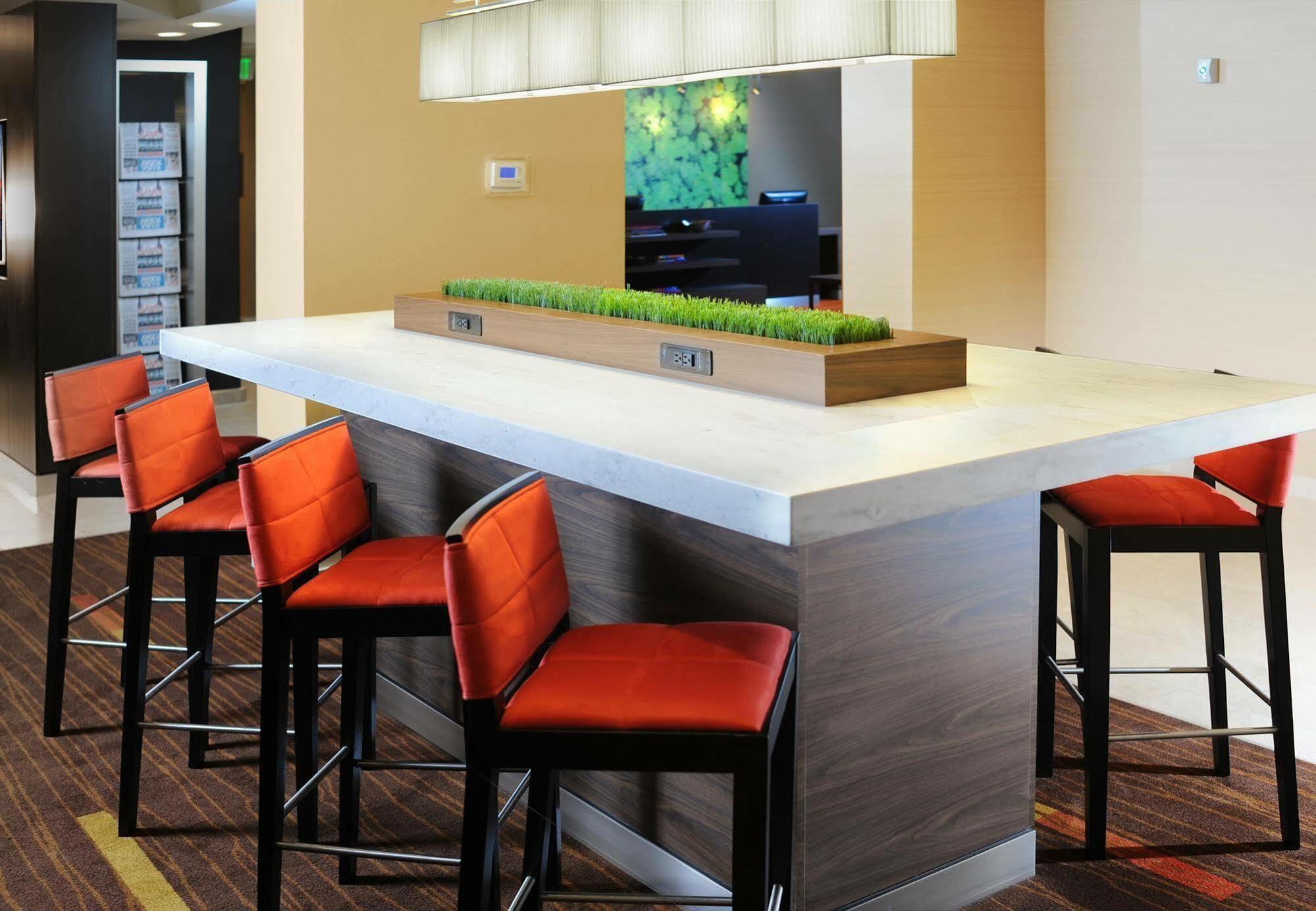 Courtyard By Marriott Oklahoma City Northwest Buitenkant foto